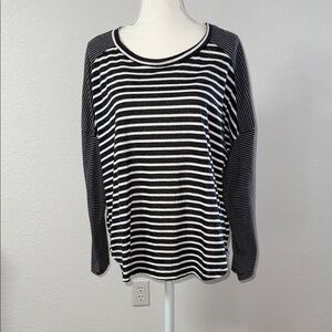 UMGEE Striped Black and White Women's Top